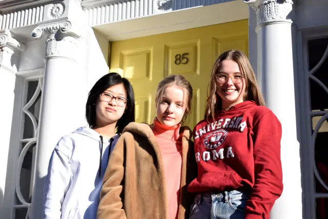 5th Years Helen Jiang, Nicole Reid and Patricia Shevel-Bleikss