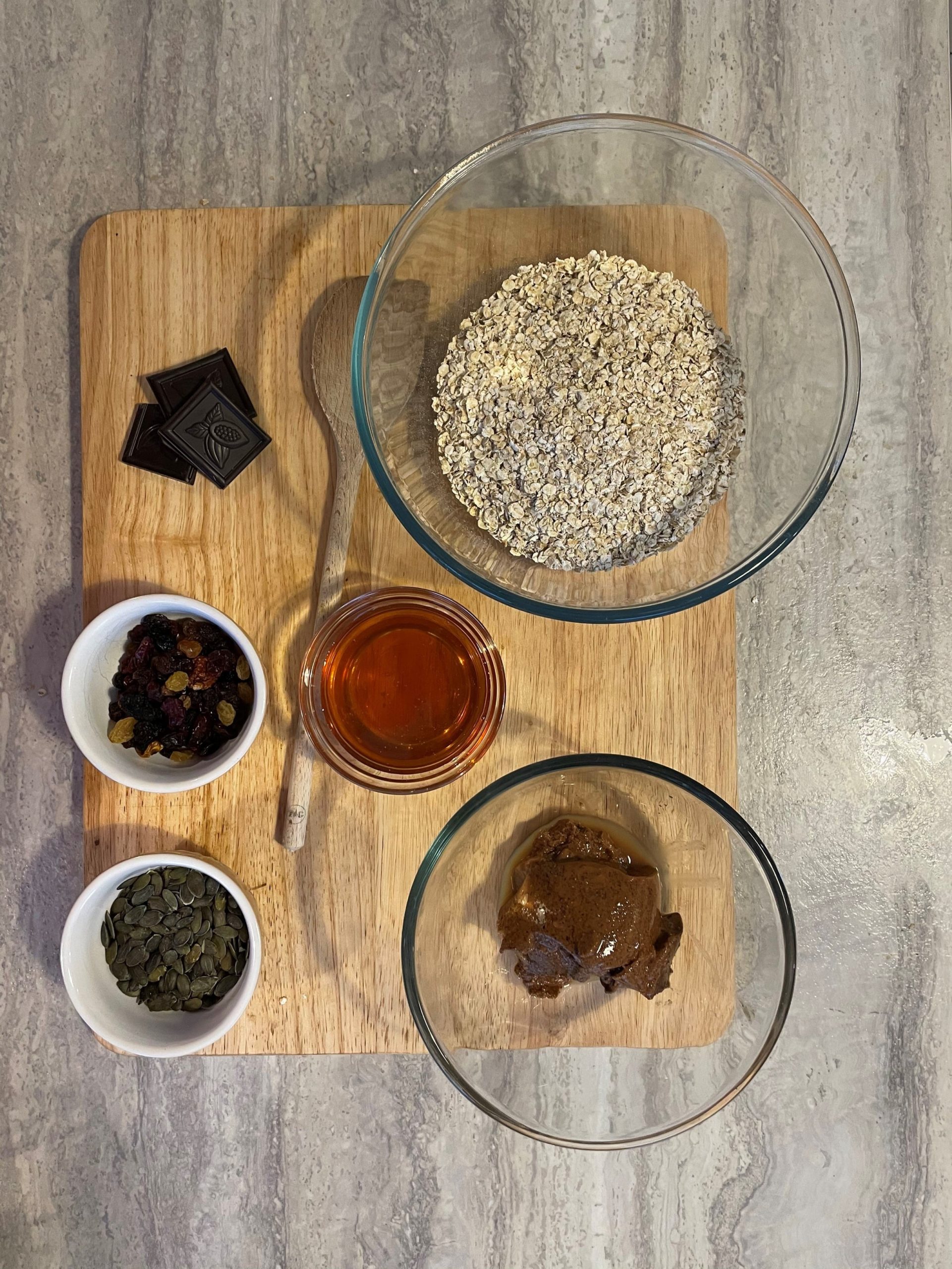 Top down image of all of the ingredients, in bowls